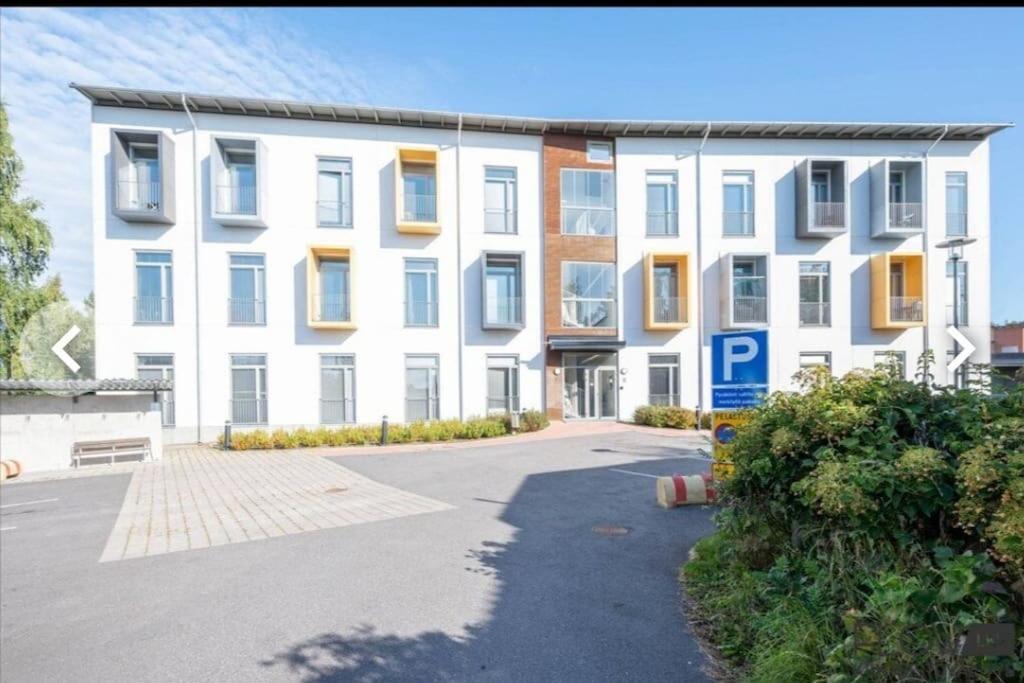 Apartamento Cozy Penthouse Loft - Near The Airport Vantaa Exterior foto